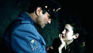 Le Labyrinthe De Pan El Laberinto Del Fauno 2006 Guillermo Del Toro Cinefaniac