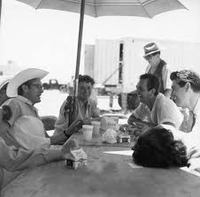 James Dean Elizabeth Taylor Rock Hudson Robert Hinkle Mercedes Mccambridge And Bob Hinkle In Giant 1956 James Dean James Dean Life James Dean Photos