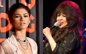 See more ideas about ronnie spector, the ronettes, wall of sound. Zendaya Is In Talks To Play The Ronettes Ronnie Spector In Forthcoming Biopic Nme