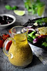 Vinaigrette Maison Salade Grecque En 2020 Vinaigrette Grecque Vinaigrette Maison Vinaigrette