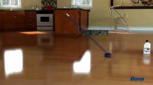 How can i get this polish off. How To Polish Hardwood Floors With Bona Youtube
