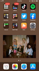 Euphoria Homescreen Idea Iphone Organization Organization Apps Iphone App Layout
