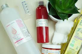 L Instant Tuto Je Fabrique Mon Liniment Maison Beaute Cherie En 2020 Liniment Maison Huile De Jojoba Demaquillant Naturel