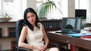 Lo annuncia la ministra dell'istruzione, lucia azzolina, commentando in un'intervista con la. Azzolina Il Futuro Della Scuola E Sempre Piu Digitale Stop Ritardi Ora Si Fa Sul Serio Agenda Digitale