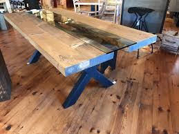 Table en bois ou métal, de 2 à 8 personnes. Table The River Pro Pin The Pine Wood Specialist
