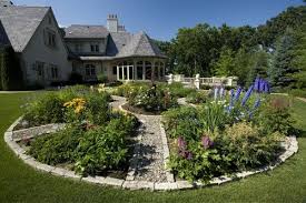 Would Love To Do This And Put A Tall Round Fountain In The Middle Cottage Garden Design Traditional Landscape Garden Layout