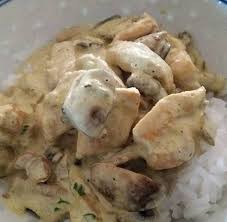 Poulet A La Creme Champignon La Meilleure Recette Recette Cookeo Recette Creme De Champignons Recettes Cookeo Poulet
