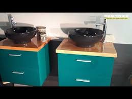 Comment Laquer Un Meuble En Bois Brut Avec Resinence Bricorama Youtube Meuble Bois Brut Meuble Laque Bois Brut