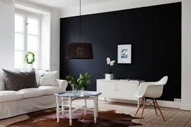 5 Idees Pour Oser Le Mur Noir En Decoration Nightlife Ca Living Room Interior Room Interior Home Decor