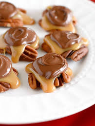 A decades old easy and foolproof fudge recipe gets topped by crunchy toasted pecans, melted caramel candy and 2 tsp vanilla extract. Homemade Turtle Candy Recipe Lil Luna