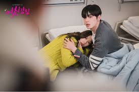 True beauty episode 12 drama ini diangkat dari webcomic berjudul yeoshingangrim karya yaongyi, yang terbit 2 april 2018 di naver webtoon. 7yc Tq Vf9mbrm