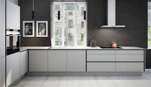 94 Design De Cuisine Blanche Et Grise Tendance Deco Pour 2019 Meuble Cuisine Blanc Modele De Cuisine Moderne Cuisine Grise Clair