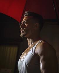 Tiger Shroff New Look For Baaghi 2 Movie Bollywood Tiger Shroff Tiger Shroff Body Actors