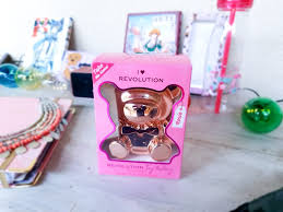 Un coffret maquillage et soin complet pour un regard des plus séduisants. Ma Selection De Maquillage Pas Cher A Offrir A Vos Ado