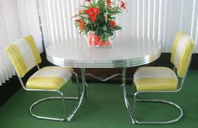 Vintage Retro 1950 S Chrome Gray Yellow Dining Kitchen Table Leaf 2 Chairs Retro Kitchen Tables Vintage Kitchen Accessories Dining Table In Kitchen