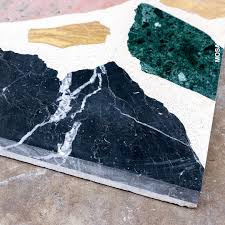 Grands Carreaux De Terrazzo Avec Eclats De Marbre Multicolores Mosaic Factory Terrazzo Marbre Multicolore