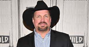 After his break, garth brook whose net worth is about $350 million seems to have taken the world by storm. Garth Brooks Net Worth In 2019 How Rich Is The Country Megastar