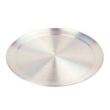 Winware 20 Inch Aluminum Pizza Tray With Wide Rim Discover This Special Deal Click The Image Baking Pans Tray Glass Bakeware Winco