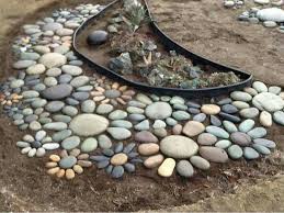 Beautiful Floral Design Stone Path Landscaping With Rocks Diy Landscaping Rock Garden