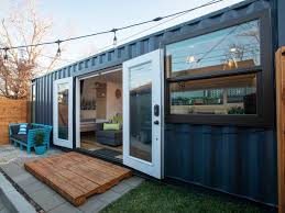 Especially when there's a new york city apartment involved. Alternative Living Spaces Converts Shipping Containers Into Tiny Homes For 98 500 Business Insider