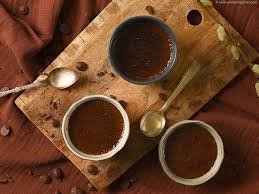 Creme Brulee Au Chocolat Recette En 2020 Creme Brulee Au Chocolat Creme Brulee Recette De Creme Brulee
