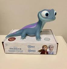 Bruni Salamander Mood Light Frozen 2 Disney Cuties Kawaii Disney Disney Frozen Elsa