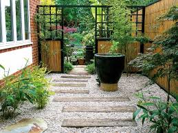 Landscaping Ideas For An L Shaped Garden Small Backyard Gardens Backyard Landscaping Backyard Garden Design