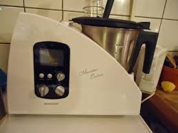 Le Chaudron Magique Monsieur Cuisine Le Robot De Chez Lidl L Imitation Thermomix Vient D Arriver Dans Mon Antre Sauce Bechamel Bechamel Cuisine