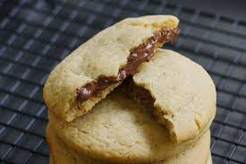 Cookies Fourres Au Nutella Comme Chez Starbucks Recette Cookies Recette Cookies Et Biscuits Recette