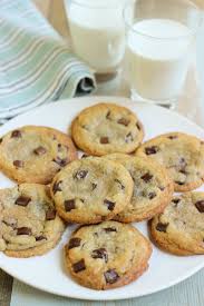 Cookies Aux Pepites De Chocolat Maison Elle Mijote Quelque Chose Recette Cookies Pepite Chocolat Pepite Chocolat Cookies Recette