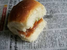 Homemade Soft Fluffy Pav Buns White Dinner Rolls Indian Pav Indian Bread For Pav Bhajji Yummy Tummy Dinner Rolls Indian Bread Food