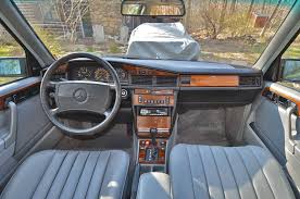 Theclassiccarfactory Com Mercedes Benz W201 190e 2 3 2 6 Cosworth Sportline Limited Edition Revi Mercedes Benz 190 Mercedes Interior Mercedes Benz 190e