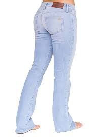 Pin By Kim Smith On Styles Womens Casual Outfits Bootcut Jeans Outfit Cute Outfits With Jeans