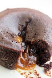 Gateau Moelleux Caramel Et Chocolat Recette Gateau Moelleux Recette Gateau Moelleux Fondant Au Chocolat