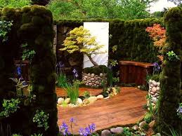 Miniature Japanese Garden Design To Feng Shui Homes And Yard Landscaping Japanese Garden Home Garden Design Japanese Garden Design