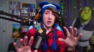 Kreekcraft He Saved Youtube Hands Up To The Hero Of Tomorrow Youtubers Youtube Roblox
