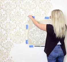 Damask Wall Stencils Decor Panosundaki Pin