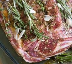 Enduire Les Cotes D Agneau Ou Le Mouton Food Entrees Desserts