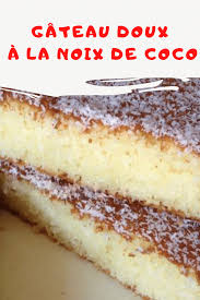 Le Gateau Doux A La Noix De Coco Et Parfume Est Tres Facile A Realiser Un Gateau Doux Et Moelleux Recette Noix De Coco Recette Gateau Coco Gateau Noix De Coco