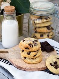 Cookies Aux Pepites De Chocolat Free The Pickle Recette En 2020 Cookies Pepite Chocolat Alimentation Pepite Chocolat