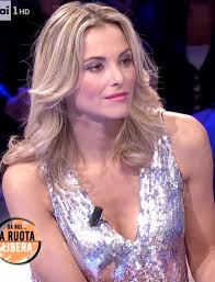 Era appunto bambina quando francesca fialdini immaginò il suo futuro: Francesca Fialdini
