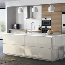 Cuisines Metod Finition Voxtorp Beige Brillant Ikea Cuisine Moderne Meuble Cuisine Cuisines Design