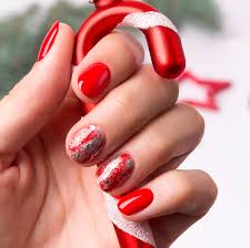 I've currently found about 8,000 options, but i narrowed it down to just because you want a gel nail design doesn't mean you need to go overboard. 45 Festive Christmas Nail Art Ideas Easy Designs For Holiday Nails