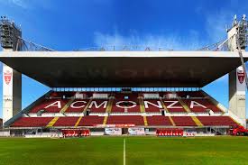 E' stato colpito da un grave lutto familiare. Nuovi Sky Box E Torri Faro Stadio Brianteo Ac Monza Spa J S