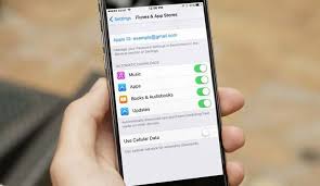 How To Turn Off Automatic Updates On Iphone Simply Iphone Tutorial Mobile Data Iphone
