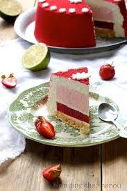 Entremets Mousse Citron Vert Et Fraises On Dine Chez Nanou Bloglovin Mousse Citron Vert Mousse Citron Gateaux Et Desserts