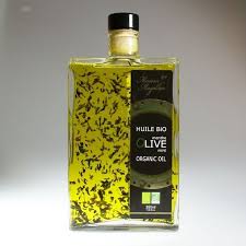 Huile D Olive A La Menthe Poivree Bio De La Maison Magellan Le Comptoir De Magellan Huiles Bio Nahrungsmittel Gesundheit