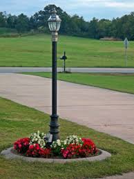 Pin By Joy Fussell On Mom S Flowers Light Post Landscaping Front Yard Landscaping Backyard Landscaping