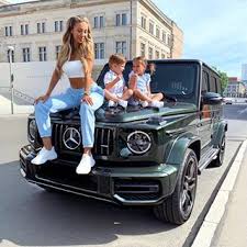 Janine Wiggert Janinewiggert Photos Et Videos Instagram In 2020 Mommy Daughter Outfits Luxury Life Photo