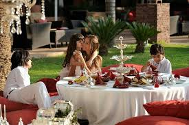 Decouvrez La Meilleure Cuisine Du Monde A Marrakech Table Decorations Table Settings Decor